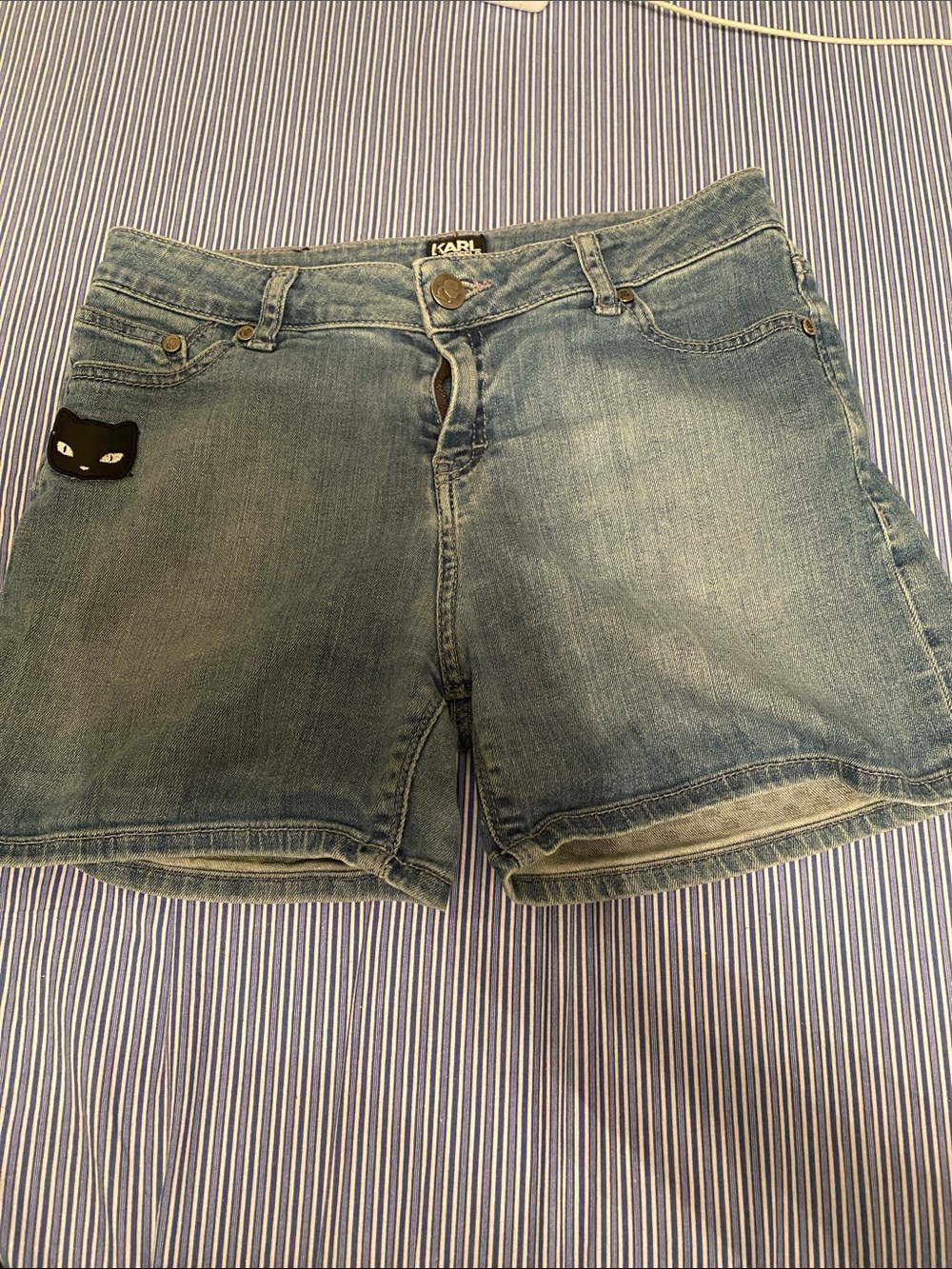 Karl Lagerfeld Light Blue Denim girl Shorts with Cat Patch size 16